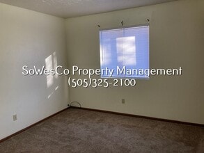 824 Vine Ave in Farmington, NM - Building Photo - Building Photo