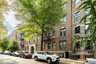 Garfield Court in Brooklyn, NY - Building Photo - Building Photo