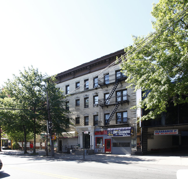 25-38 Astoria Boulevard