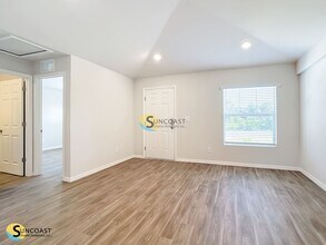 2014 Dorion St in Port Charlotte, FL - Building Photo - Building Photo