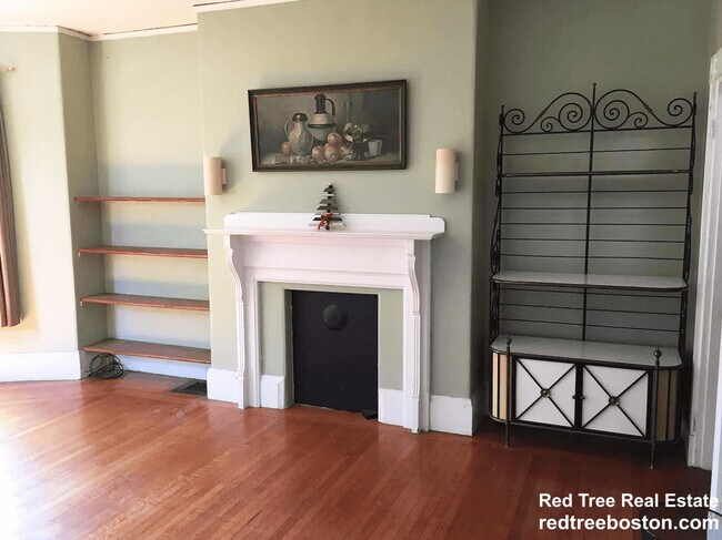 429 Marlborough St, Unit 3 in Boston, MA - Building Photo - Building Photo