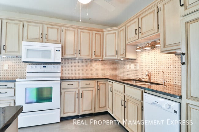 property at 3005 E 22nd St