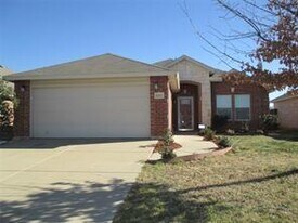 10629 Flagstaff Run in Fort Worth, TX - Building Photo