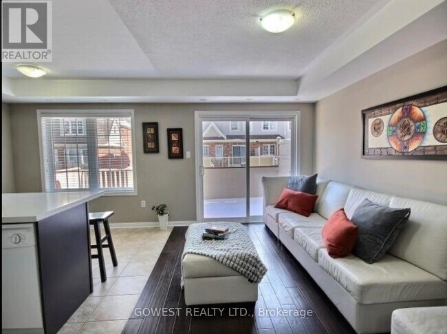 614 Shoreline Dr in Mississauga, ON - Building Photo - Building Photo