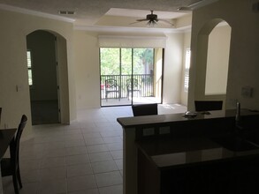 110 Calle El Jardin, Unit 204 in St. Augustine, FL - Building Photo - Building Photo