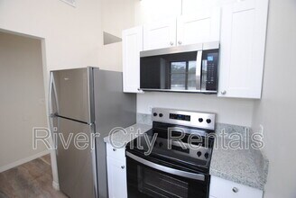 2430 N Seabury Pl in Jacksonville, FL - Building Photo - Building Photo