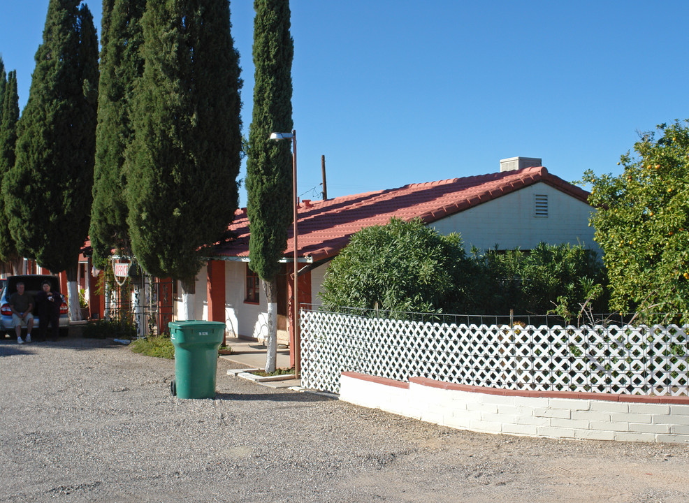 Desert Edge in Tucson, AZ - Building Photo