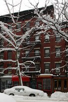 434 E 9th St in New York, NY - Building Photo