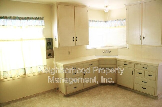 2314 E Cornell Ave in Fresno, CA - Building Photo - Building Photo