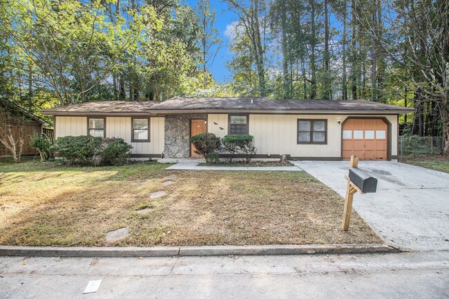 5515 Mallard Trail in Lithonia, GA - Building Photo - Building Photo