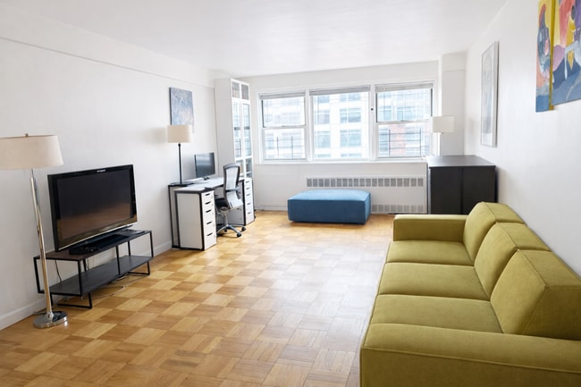 property at 404 E 66th St