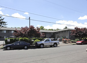 Taylor Place Apartments in Portland, OR - Foto de edificio - Building Photo