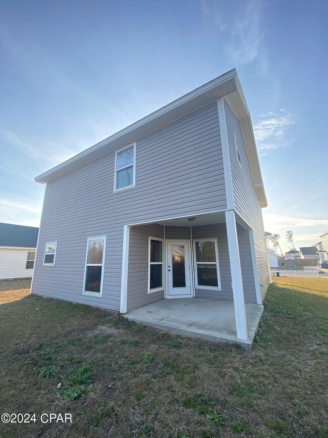 2646 Avondale Ct in Panama City, FL - Building Photo - Building Photo