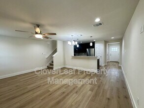 780 Abigail Aly in San Antonio, TX - Building Photo - Building Photo
