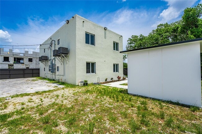 21845 Goulds Ave in Miami, FL - Building Photo - Building Photo