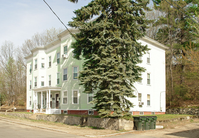 57 Gates St in Manchester, NH - Building Photo - Building Photo