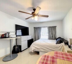 7537 Buccaneer Ave in North Bay Village, FL - Building Photo - Building Photo