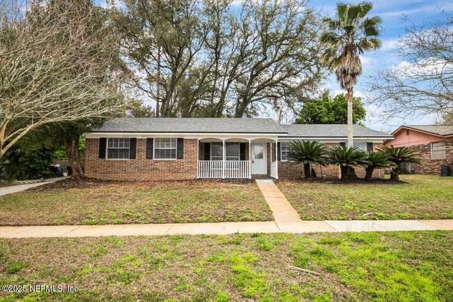 8458 Grampell Dr in Jacksonville, FL - Building Photo - Building Photo