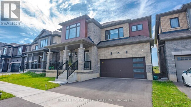 29 Bee Cres in Brantford, ON - Building Photo - Building Photo