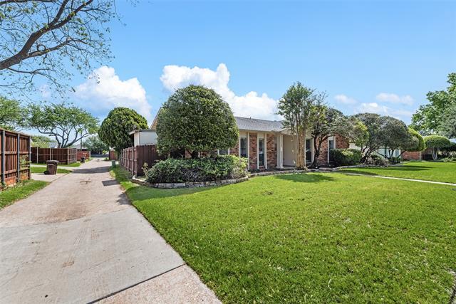 3316 John Muir Ct