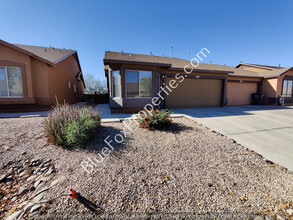 5948 S Avenida Las Monjas in Tucson, AZ - Foto de edificio - Building Photo