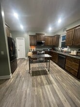 1010 Deer Run in Warrensburg, MO - Building Photo - Building Photo