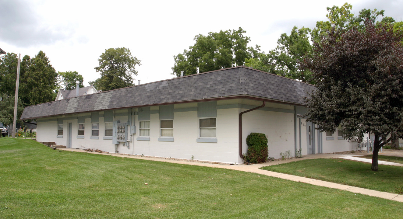 517 Oak St in Fort Atkinson, WI - Building Photo