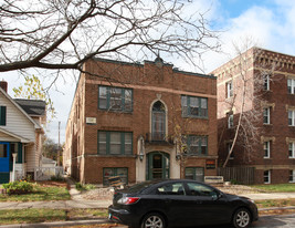 3508 Dupont Ave S Apartments