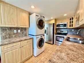 1300 SW 122nd Ave in Miami, FL - Building Photo - Building Photo