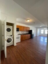 6006 Chestnut St, Unit 2 in Philadelphia, PA - Building Photo - Building Photo