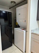 12221 W Bell Rd in Surprise, AZ - Building Photo - Building Photo