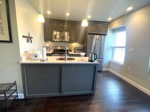 795 E 3rd St, Unit 3 in Boston, MA - Building Photo - Building Photo