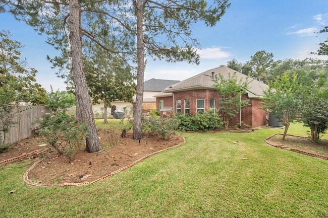 property at 2711 Sica Hollow Ln