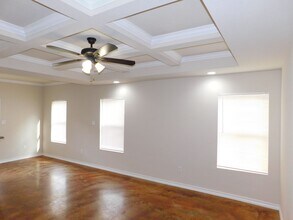 4929 Stowers Blvd in San Antonio, TX - Building Photo - Building Photo