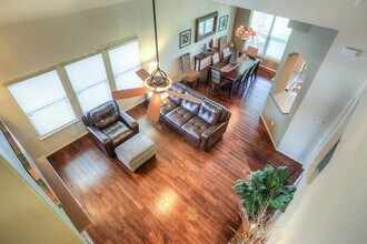 66 W Spindle Tree Cir in Spring, TX - Building Photo - Building Photo