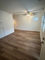 722 Holly St in Columbia, SC - Building Photo