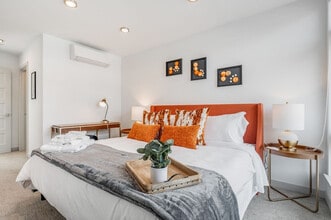 4613 Dayton Ave N in Seattle, WA - Building Photo - Building Photo