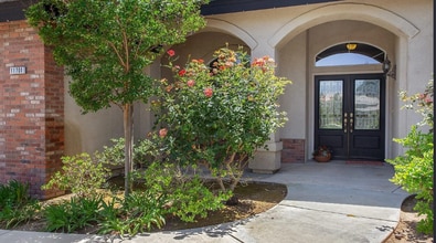 11701 Indianapolis Dr in Bakersfield, CA - Building Photo - Building Photo