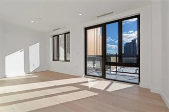 2-22 51st Avenue in Queens, NY - Building Photo - Building Photo