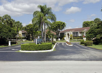 Village of Doral Place in Miami, FL - Foto de edificio - Building Photo