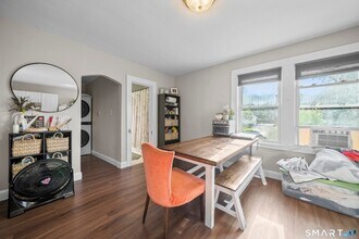 383 Davis St in Watertown, CT - Foto de edificio - Building Photo