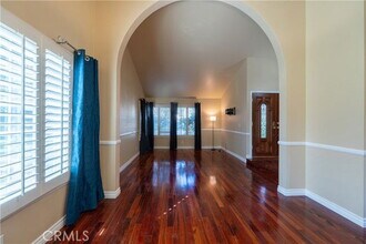 23640 Vía Calma in Santa Clarita, CA - Building Photo - Building Photo