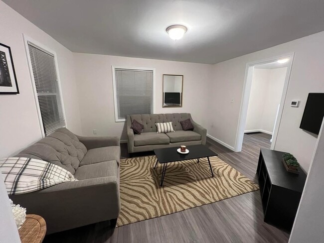 17 Heather St in Rochester, NY - Foto de edificio - Building Photo