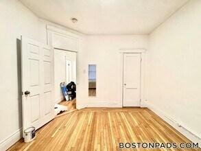 52 Charlesgate E in Boston, MA - Building Photo - Building Photo