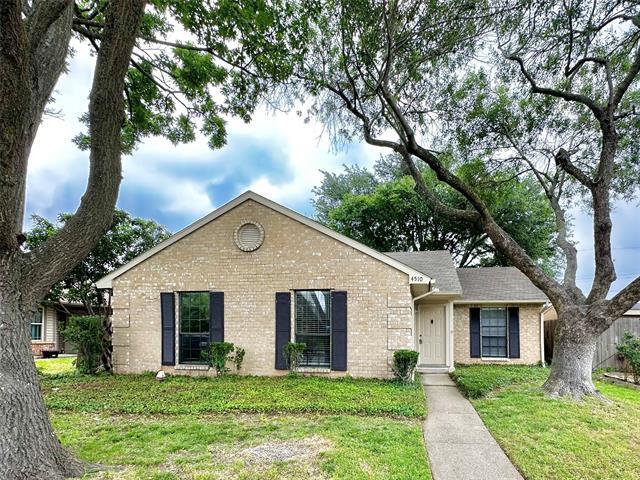 4510 Monterrey Dr in Rowlett, TX - Building Photo