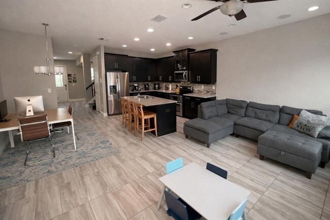 15836 Marina Bay Dr in Winter Garden, FL - Building Photo - Building Photo