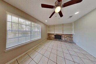 13330 Bridgewalk Ln in Houston, TX - Building Photo - Building Photo