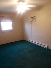 1913 6th Ave, Unit TWO in Huntington, WV - Building Photo - Building Photo