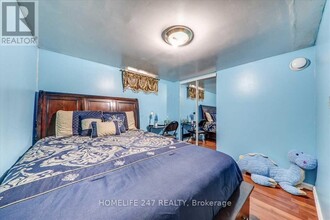 9 Benlight Crescent in Toronto, ON - Building Photo - Building Photo