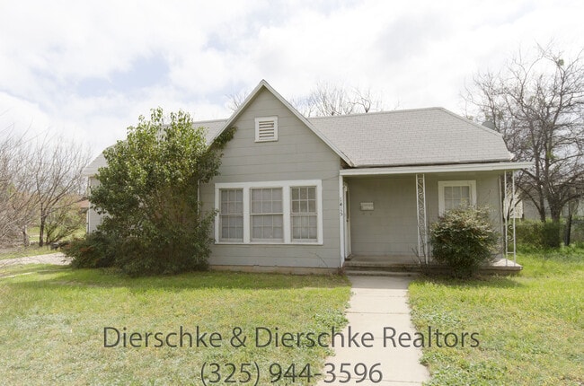 property at 1415 North St